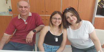 ΠΡΩΤΗ, σε επίπεδο Π.Ε Κοζάνης του Τομέα Υγείας στις Πανελλαδικές 2022, η μαθήτρια του 3ου ΓΕΛ Πτολεμαΐδας ΛΕΒΕΝΤΙΑ ΤΟΥΡΤΟΥΡΗ! (αποκλειστική συνέντευξη στην Κούλα Πουλασιχίδου)