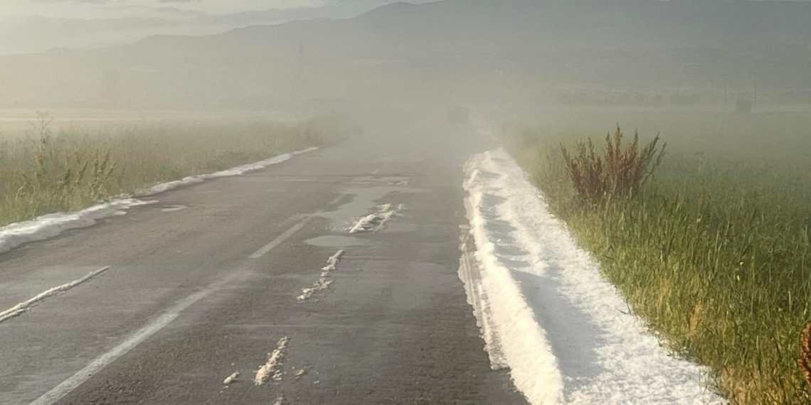 Ολική καταστροφή στον κάμπο του Δρεπάνου από το χαλάζι- «Δεν βλέπαμε ο ένας τον άλλο»