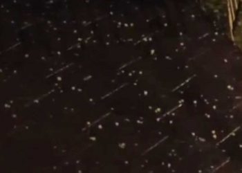 Ξαφνική χαλαζόπτωση τη νύχτα της Τρίτης στην Πτολεμαΐδα (βίντεο)