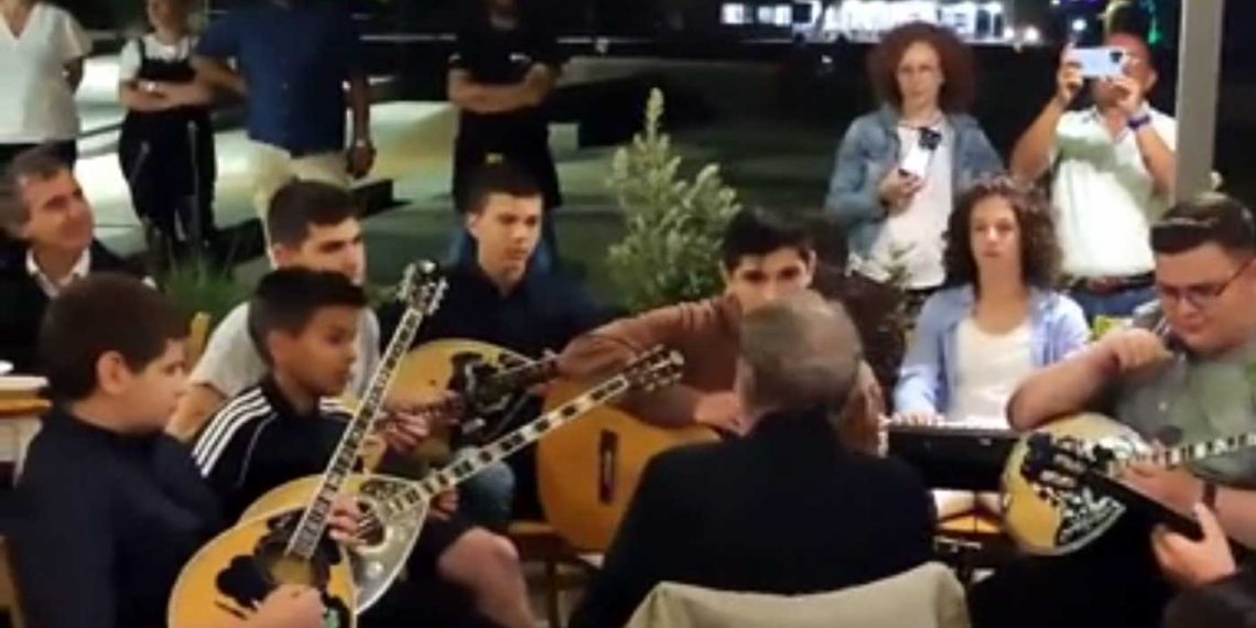 Ξαρχάκος VS MAD – Γράφει ο Βασίλειος Παμπόρης