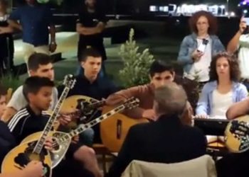 Ξαρχάκος VS MAD – Γράφει ο Βασίλειος Παμπόρης