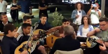 Ξαρχάκος VS MAD – Γράφει ο Βασίλειος Παμπόρης