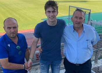 Παίκτης του Λεβαδειακού και επίσημα ο Πτολεμαΐδιώτης Αλέξανδρος Χατζησάββας