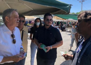 Επίσκεψη κλιμακίου του ΠΑΣΟΚ – Κινήματος Αλλαγής στην Λαϊκή Αγορά της Πτολεμαίδας