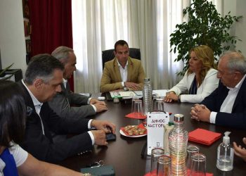 Συναντήσεις Ν. Παπαθανάση σε Δήμο και ΠΕ Καστοριάς – Στο επίκεντρο Δίκαιη Μετάβαση και Αναπτυξιακός