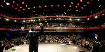 ΚΩΣΤΑΣ ΜΑΛΙΑΤΣΗΣ  “Τα λέμε στα θερινά…!”- Το Σάββατο 23 Ιουλίου στην Καστοριά