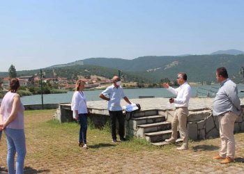 Με τον εμπειρογνώμονα της Ευρωπαϊκής Τράπεζας Επενδύσεων συναντήθηκε ο Δήμαρχος Αμυνταίου Άνθιμος Μπιτάκης