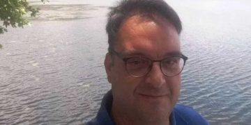 Θεσσαλονίκη: Αντισυνταγματάρχης έδωσε πανελλήνιες και συγκέντρωσε 19.580 μόρια! -Διάβαζε μαζί με την κόρη του