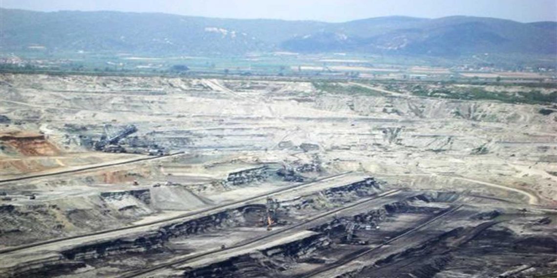 Η ΔΕΗ παίρνει πίσω τις απαλλοτριωμένες εκτάσεις από τους αγρότες