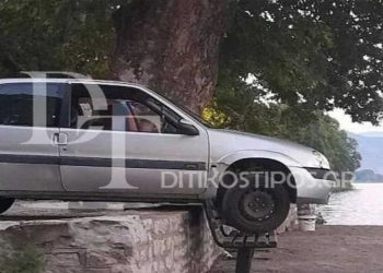 Καστοριά: Αυτοκίνητο παραλίγο να πέσει στην λίμνη στο Μοναστήρι της Μαυριώτισσας- ΦΩΤΟ