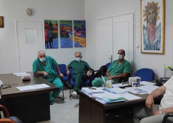 Εξειδικευμένη χειρουργική επέμβαση με τη χρήση πρωτοπόρου ιατροτεχνολογικού εξοπλισμού πραγματοποιήθηκε στο Μαμάτσειο