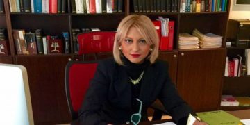 Πρόταση στην Ελισσάβετ Παναγιωτίδου να είναι υποψήφια με το ΠΑΣΟΚ – ΚΙΝΑΛ