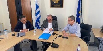 Στα χέρια των κατοίκων της Ακρινής το εναλλακτικό σχέδιο- Παπαθανάσης: «Να ζει ο κόσμος σε αναβαθμισμένο περιβάλλον»- Μαλούτας: «Αποφασίζει το σύνολο του χωριού»- Ποιες βελτιωμένες προτάσεις μπήκαν στο τελικό κείμενο