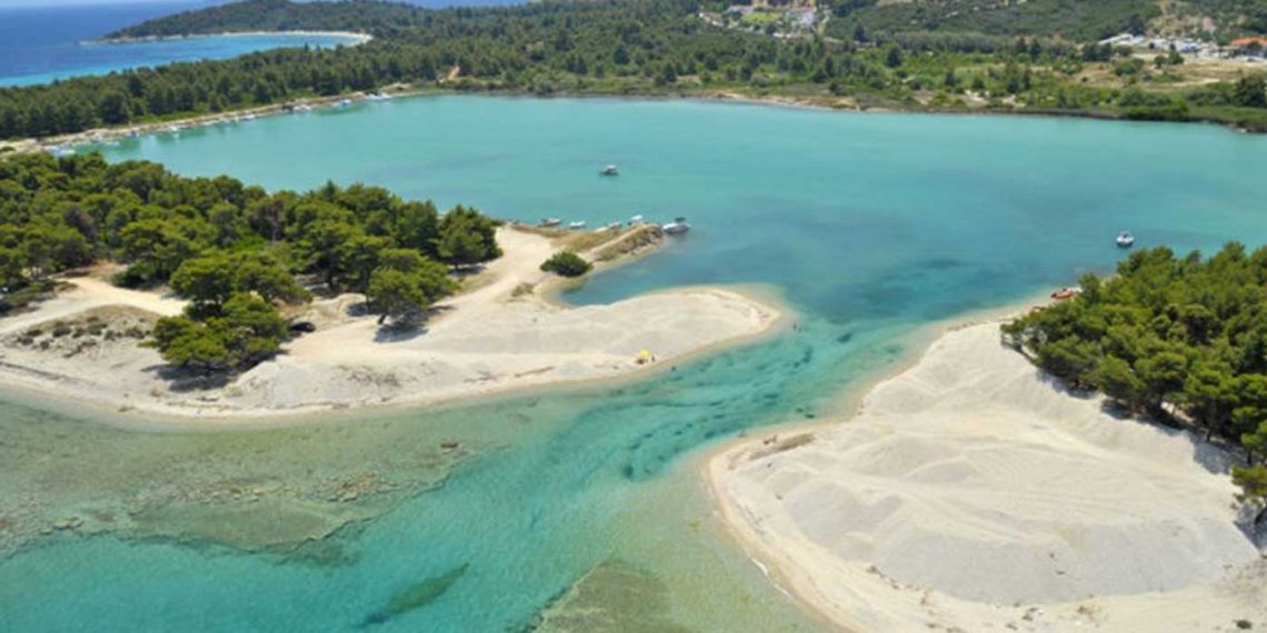 Ισραηλινοί επενδυτές ρίχνουν δίχτυα στην Χαλκιδική- Τα “σκάνε” για εξοχικά και οι Ρουμάνοι