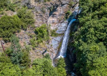Καταρράκτες Σκεπασμένου – Βελβεντός