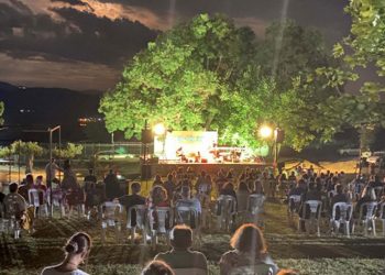 Με επιτυχία η συναυλία του Μάκη Σεβίλογλου στην Αιανή