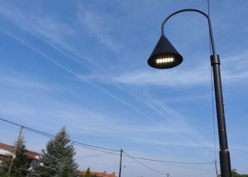 Εγκατάσταση νέων φωτιστικών σωμάτων στην είσοδο της Νεάπολης Βοΐου