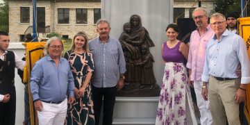 Το μνημείο της Πόντιας Μάνας στον Πελαργό Αμυνταίου-Γράφει η Πίστη Κρυσταλλίδου