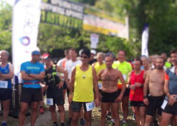 Τιμής ένεκεν, από τον υπέρ μαραθωνοδρόμο Γιώργο Ζαχαριάδη δόθηκε το σύνθημα εκκίνησης , για τον 13ο ΟΡΕΙΒΑΤΙΚΟ ΜΟΥΡΙΚΙΟ ΔΡΟΜΟ 2022 (φώτο-βίντεο-ρεπορτάζ της Κούλας Πουλασιχίδου)