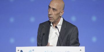 Ο Γιάννης Μπρατάκος στη θέση του Γρηγόρη Δημητριάδη, ως Γ.Γ. του Πρωθυπουργού