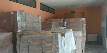 Ξεκινούν οι εργασίες για τοποθέτηση παρκέ στο κλειστό των Λυκείων στην Πτολεμαΐδα