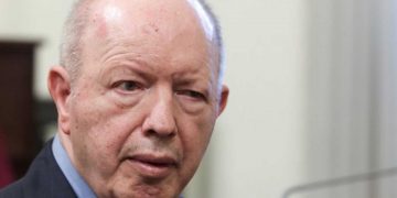 Πέθανε στον ύπνο του ο Σταύρος Ψυχάρης- Ο πρώην εκδότης ήταν 77 χρονών