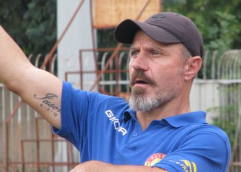 Ηλίας Σολάκης (Προπονητής Καστοριάς): “Προχωράμε πολύ καλά στην προετοιμασία- Κοιτάμε να ενισχυθούμε και άλλο”