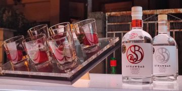 STRAWBAR on the road #11: Το STRAWBAR σε νέους προορισμούς! Πρώτη εμφάνιση στην Καστοριά