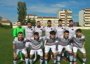 Με ήρωα τον τερματοφύλακα Μόσχο ο ΠΑΟ Κοίλων των 10 παικτών απέκλεισε στα πέναλτι (5-3) τον Εορδαϊκό εκτός έδρας