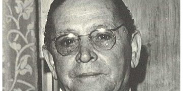 Η προσωπογραφία του Χριστόδουλου Γαλάνου στην πλατεία της Βλάστης : Σύμβολο για τη Βλάστη, για την ανθρωπότητα- Της Ελένης Γκίνου*