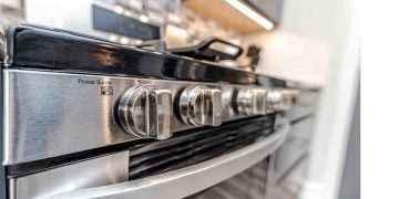 Πώς μπορώ να εξοικονομήσω ενέργεια στο σπίτι -Πλήρης οδηγός 23 σημείων από το ΥΠΕΝ