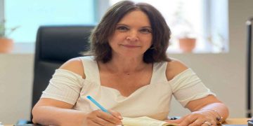 Καλλιόπη Βέττα: “Η Δυτική Μακεδονία έχει γίνει Ελ Ντοράντο”