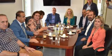 Συνάντηση του Δημάρχου Φλώρινας με την Υπουργό Πολιτισμού – Η διάσωση των νεοκλασικών κτιρίων το κυρίαρχο θέμα συζήτησης