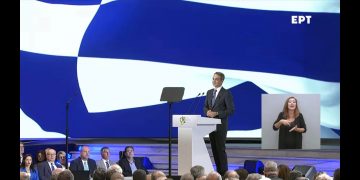 Προεκλογικό δίλημμα Μητσοτάκη από τη ΔΕΘ: «Ή δεύτερη ευκαιρία στην πρόοδο ή δεύτερη φορά συμφορά»