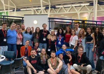 Ο Όμιλος Ενεργών Νέων Φλώρινας στο Ηνωμένο Βασίλειο για το Σχέδιο Διαλόγου “Turning Tables”