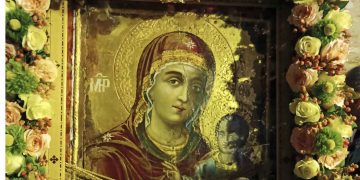 Με αφορμή , το ΓΕΝΕΘΛΙΟ της Θεοτόκου!! (της Κούλας Πουλασιχίδου)