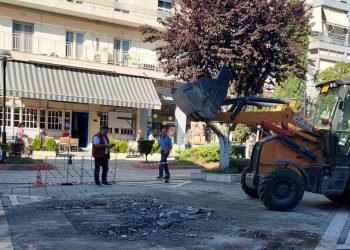 Παρελθόν και τυπικά το περίπτερο από τη γωνία της Ι. Χρηστίδη με την 25ης Μαρτίου