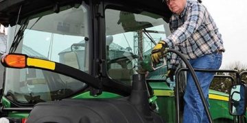 Υπουργείο Αγρ. Ανάπτυξης: Όσοι αγρότες δεν γράφτηκαν εγκαίρως μπορούν να το κάνουν έως τις 30/10 για να λάβουν την επιστροφή