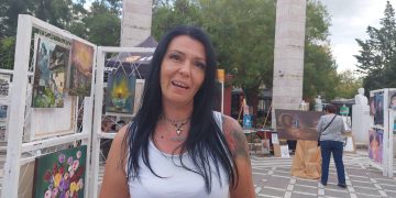 Εντυπωσίασε τους φίλους των Καλών Τεχνών η διήμερη υπαίθρια Έκθεση Ζωγραφικής της Ντανιέλα Νικόλοβα- Σιδηροπούλου , που φιλοξενήθηκε το Σαββατοκύριακο στην Κεντρική Πλατεία της Πτολεμαΐδας! (φώτο-βίντεο-ρεπορτάζ της Κούλας Πουλασιχίδου)