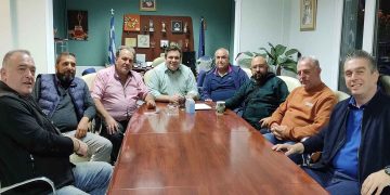 Συνάντηση της Επιτροπής Επιμελητηρίου Φλώρινας και του οικονομικού επόπτη της ΚΕΕ για το εμπορικό μητρώο