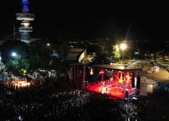 86η ΔΕΘ: Συγκίνηση στην συναυλία για τα 100 χρόνια από τη Μικρασιατική Καταστροφή