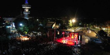 86η ΔΕΘ: Συγκίνηση στην συναυλία για τα 100 χρόνια από τη Μικρασιατική Καταστροφή