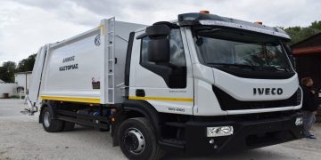 Τέσσερα νέα απορριμματοφόρα του Δήμου Καστοριάς στη …μάχη της καθαριότητας