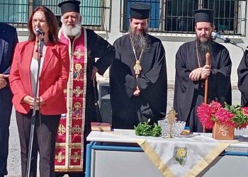 «Καλλιόπη Βέττα: Η νέα γενιά φέρνει την ελπίδα για ένα καλύτερο μέλλον – Επισκέψεις σε σχολεία της Π.Ε. Κοζάνης για την έναρξη της σχολικής χρονιάς»