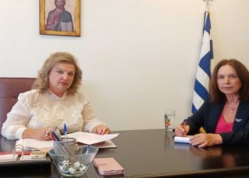 Καλλιόπη Βέττα: «Συναντήσεις με τους Διευθυντές Πρωτοβάθμιας και Δευτεροβάθμιας Εκπαίδευσης»