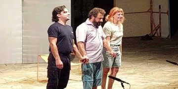 Πτολεμαΐδα: Ο “Άγριος Σπόρος” επέστρεψε με βραβεία από το Πανελλήνιο Φεστιβάλ Ερασιτεχνικού Θεάτρου Νέας Ορεστιάδας