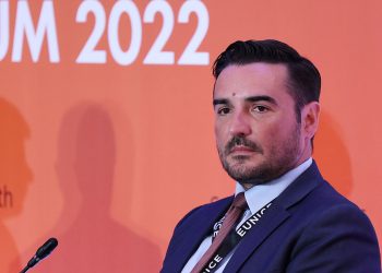 Αριστοτέλης Χαντάβας (Enel Green Power) στο Southeast Europe Energy Forum 2022: «Άμεση η ανάγκη θέσπισης νομοθετικού πλαισίου για την υβριδοποίηση των έργων ΑΠΕ και τη βελτιστοποίηση του ήδη υπάρχοντος για το repowering»