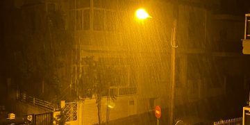 Κοζάνη: Από… Καλοκαίρι, Φθινόπωρο- Έντονη καταιγίδα μέσα στην πόλη και όχι μόνο- VIDEO