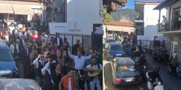 Βελβεντό: Βέσπες συνοδέψαν νύφη στην εκκλησία (βίντεο)