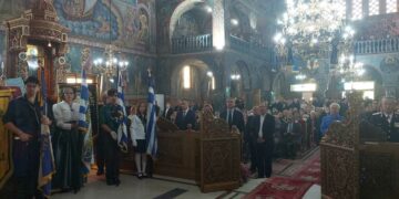Η επίσημη δοξολογία για την επέτειο της 28ης Οκτωβρίου στον Ιερό Ναό Αγίας Σκέπης Πτολεμαΐδας (φώτο-βίντεο)